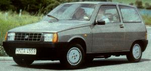 LANCIA Y 10