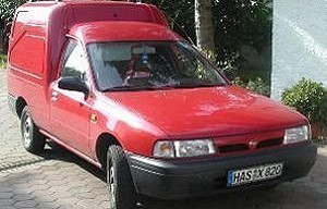 NISSAN Sunny Van III